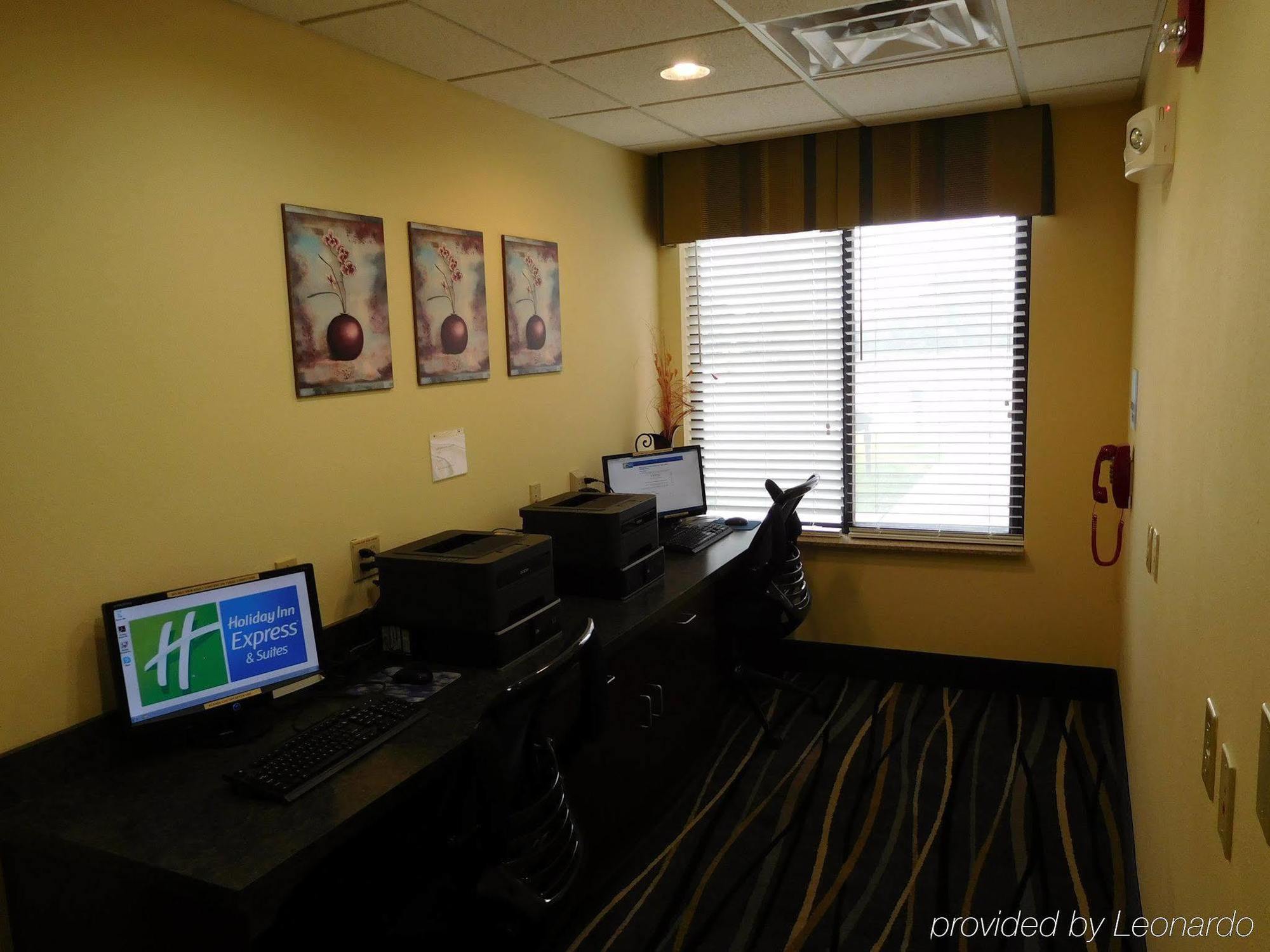 Holiday Inn Express Ponca City By Ihg Exterior foto